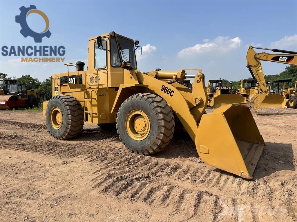 CAT 966 C Фронтальні навантажувачі