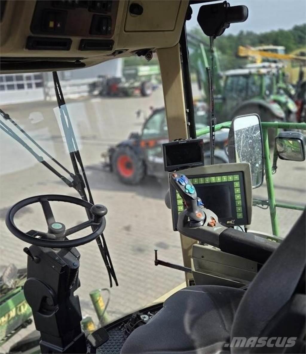 Krone Big X 650 Кормозбиральні комбайни