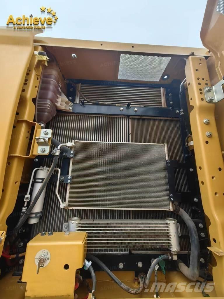 CAT 320 GC Гусеничні екскаватори