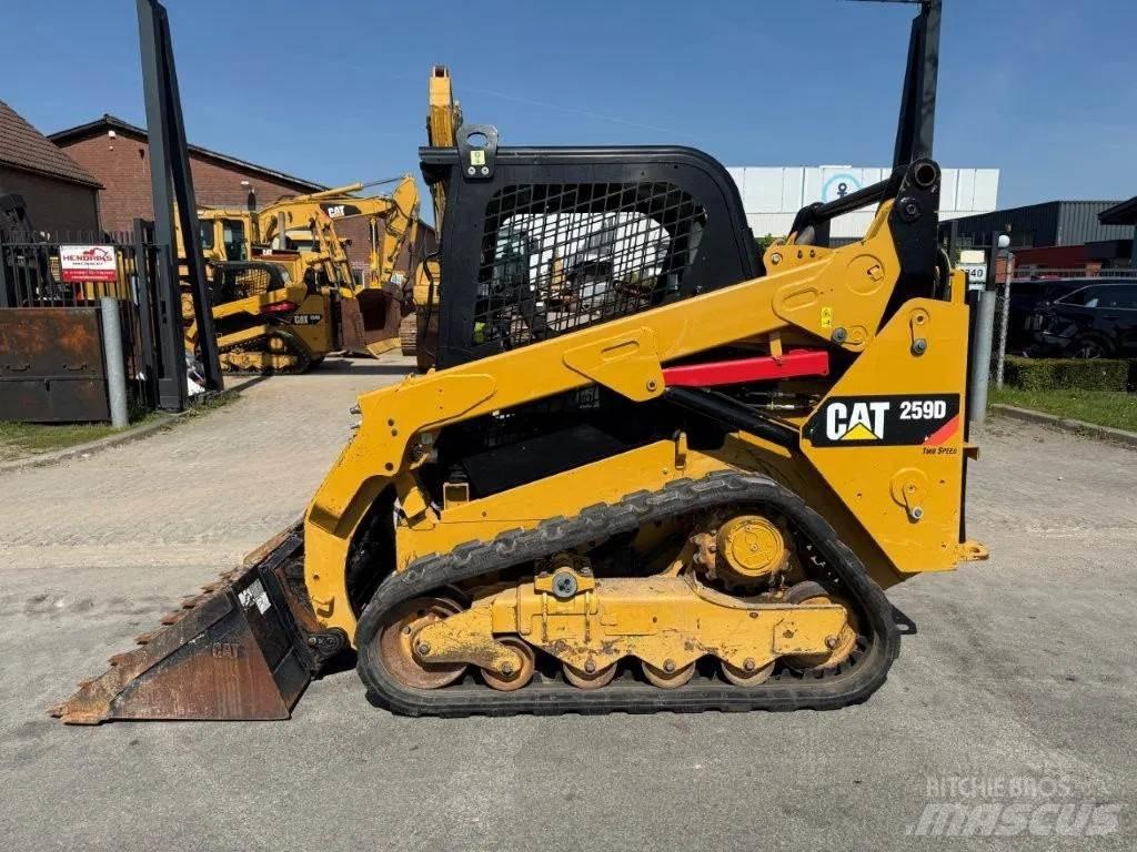 CAT 259D Міні-навантажувачі