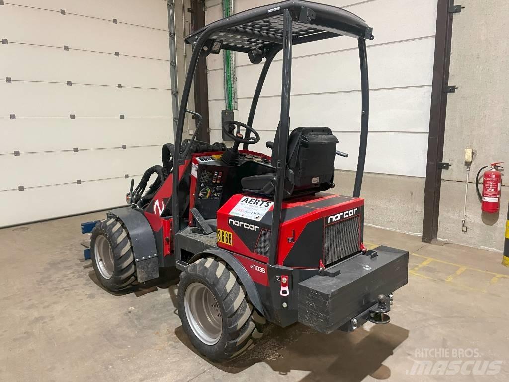 Norcar 7035 Фронтальні навантажувачі