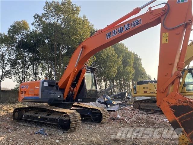 Hitachi ZX200 Гусеничні екскаватори