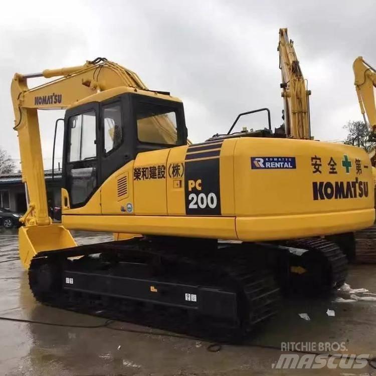 Komatsu pc200-7 Гусеничні екскаватори