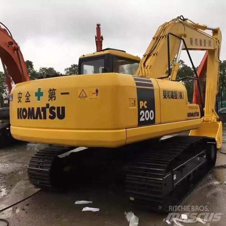 Komatsu pc200-7 Гусеничні екскаватори