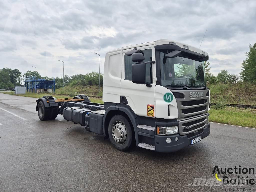 Scania P 450 Шасі з кабіною