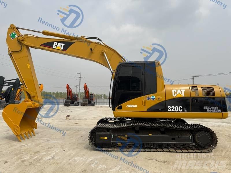CAT 320 C L Гусеничні екскаватори
