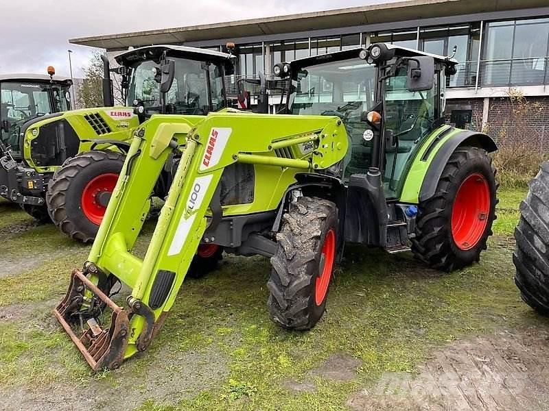 CLAAS Arion 420 Трактори
