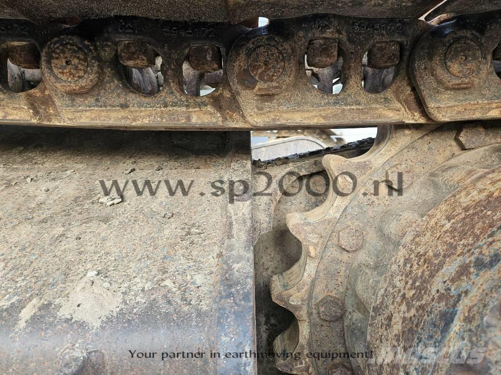 CAT 320 D L Гусеничні екскаватори