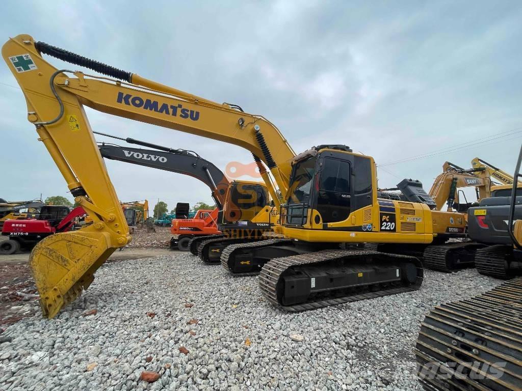 Komatsu PC 220-8M0 Гусеничні екскаватори