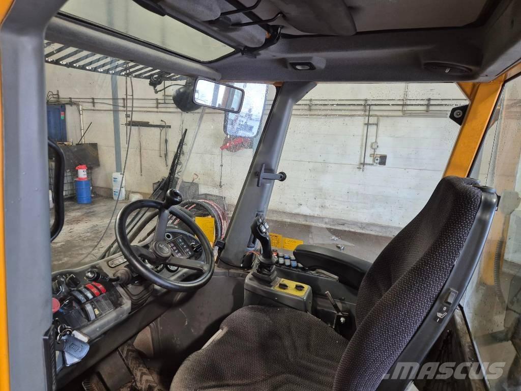 Wille 855 C Фронтальні навантажувачі