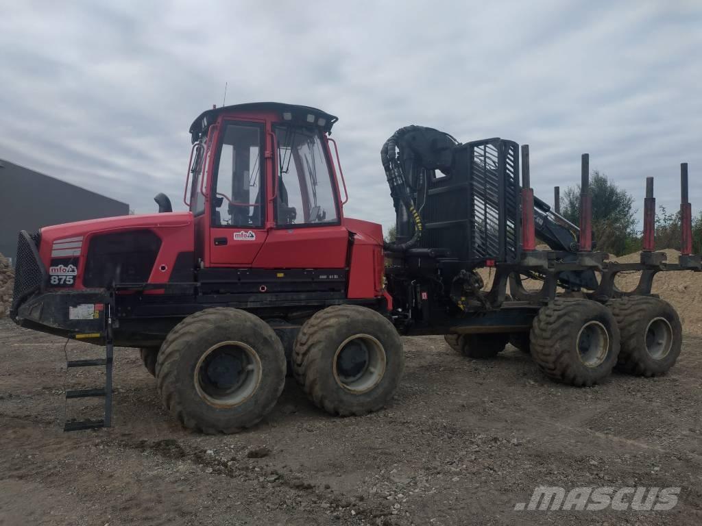 Komatsu 875 Форвардери