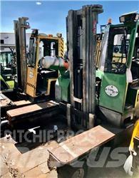 Combilift C4000 Бокові навантажувачі