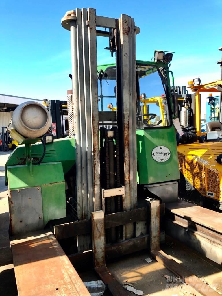 Combilift C4000 Бокові навантажувачі