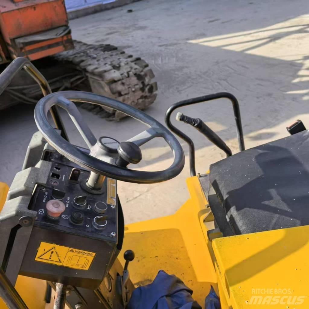 Dynapac CC 142 Грунтові котки