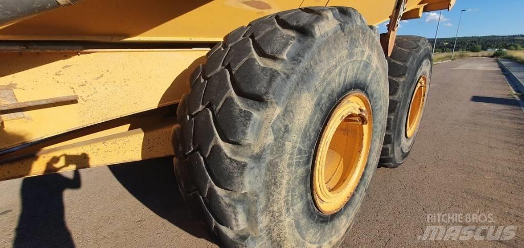 Volvo A 40 F Зчленовані самоскиди