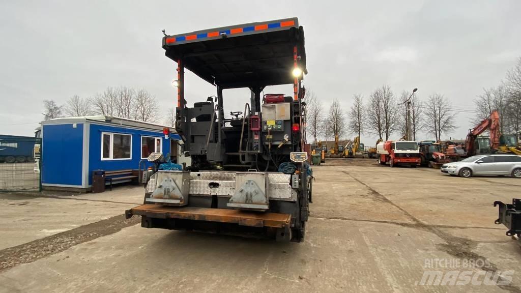 ABG 6870 Асфальтовкладачі