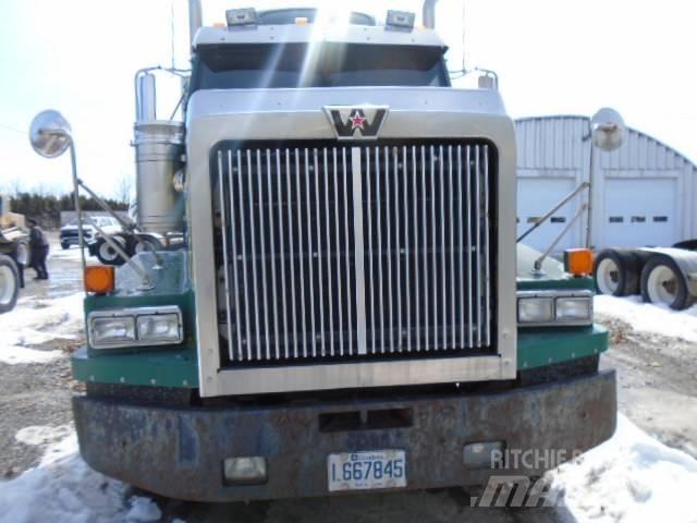 Western Star 4900 SA Тягачі