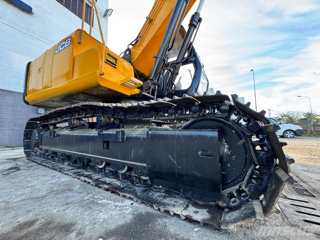 JCB JS 160 LC Гусеничні екскаватори