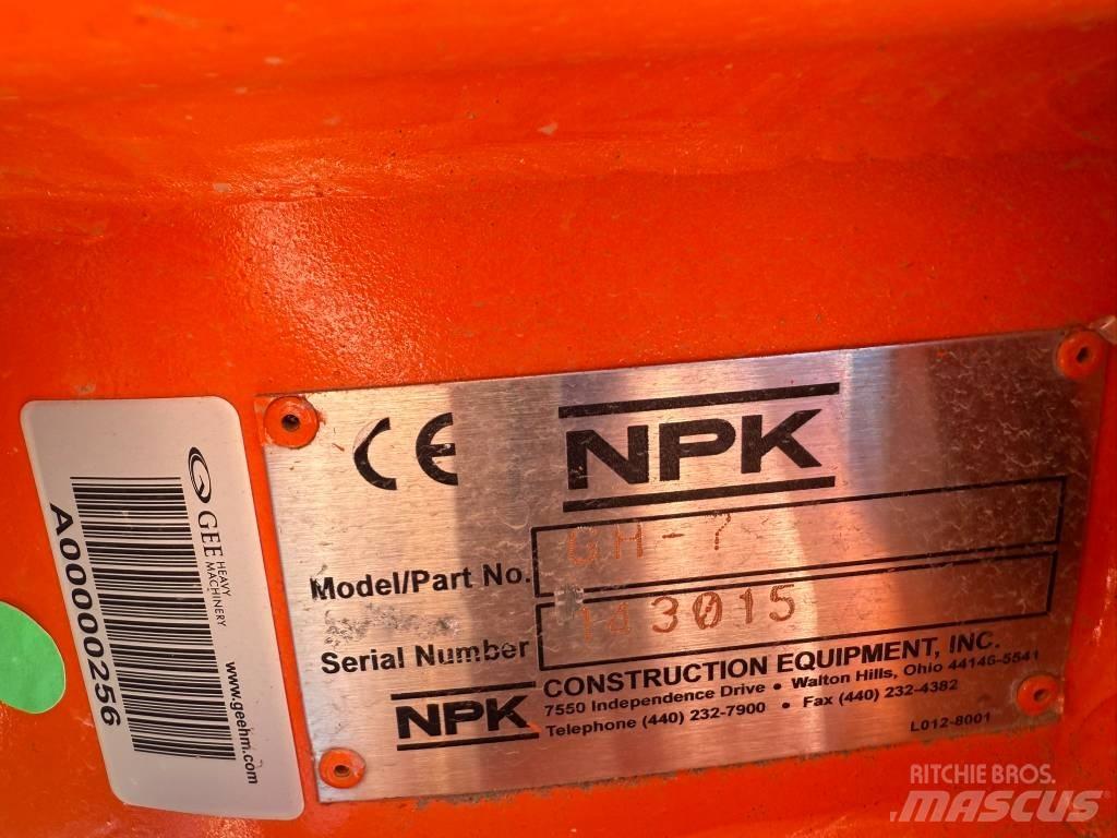 NPK GH 7 Плуги