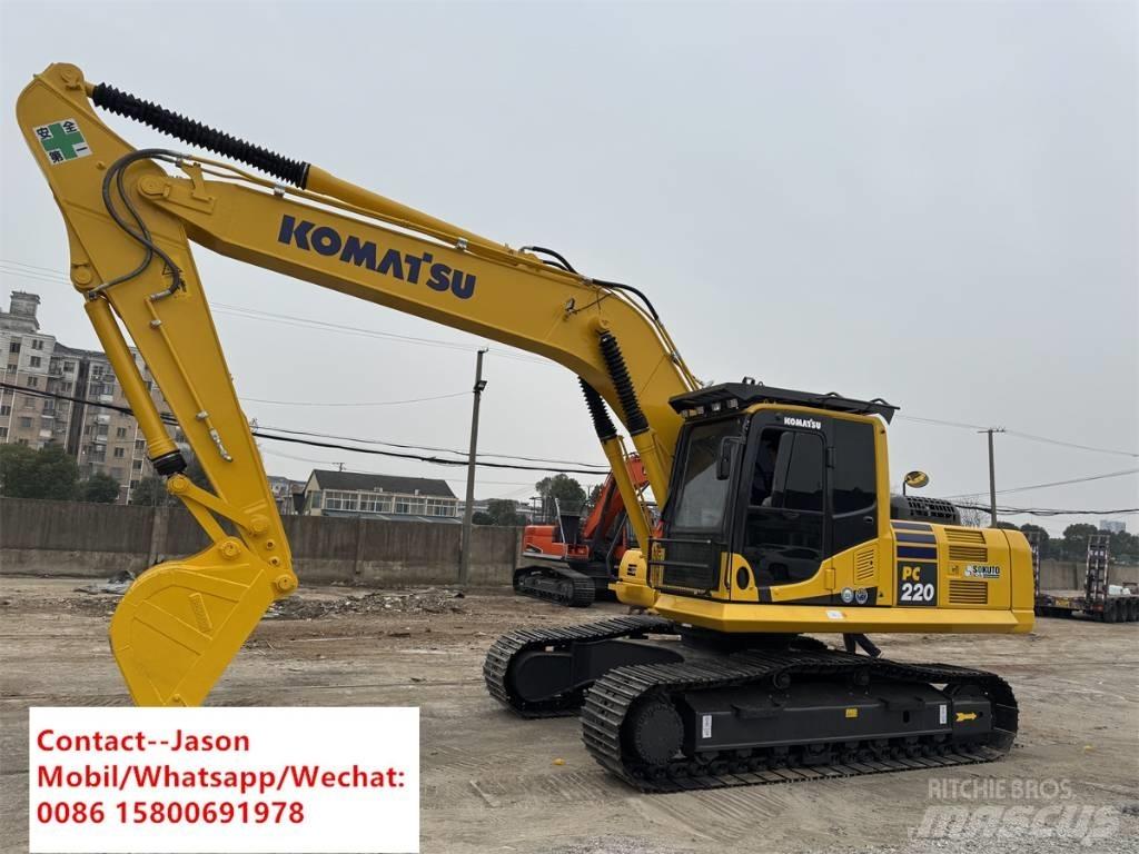 CAT PC220 Гусеничні екскаватори