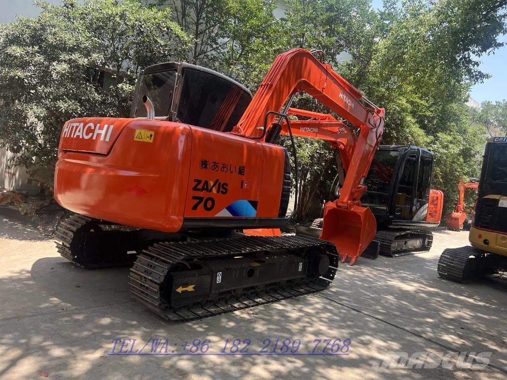 Hitachi ZX70 Середні екскаватори 7т. - 12т.