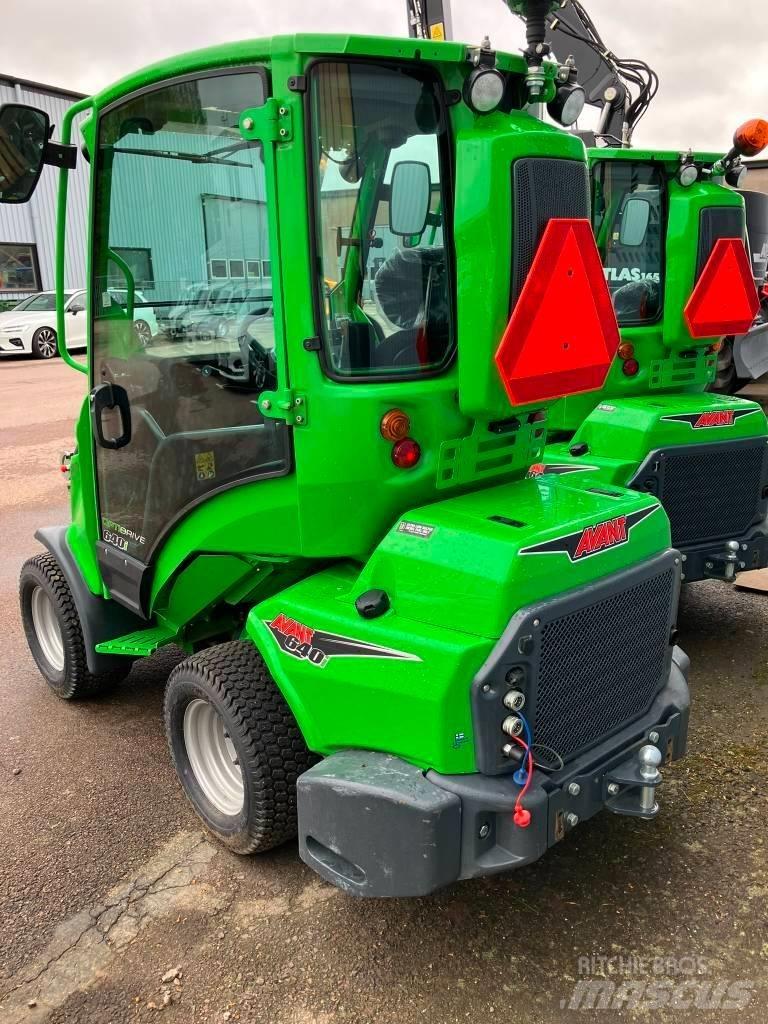Avant 640i Міні-навантажувачі