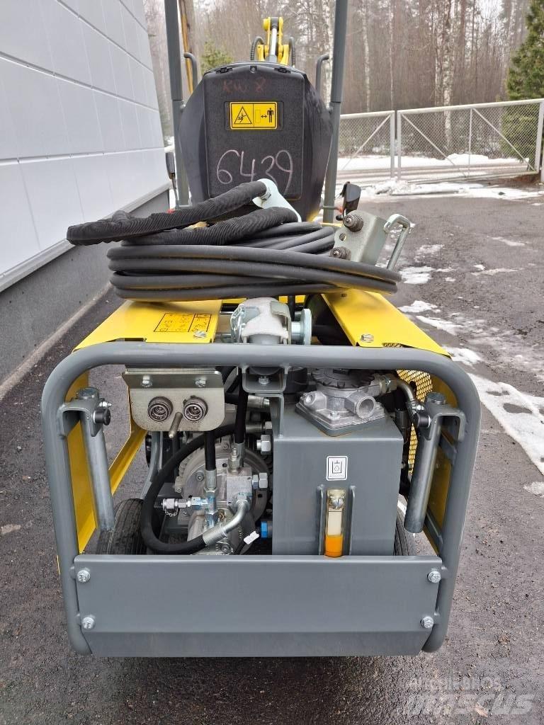 Wacker Neuson 803 Міні-екскаватори < 7т