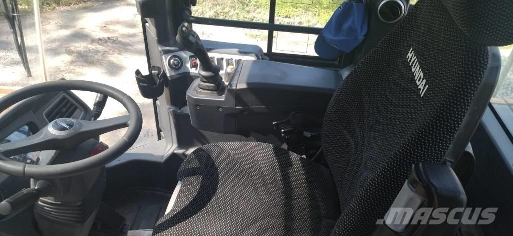 Hyundai HL 960 A Фронтальні навантажувачі