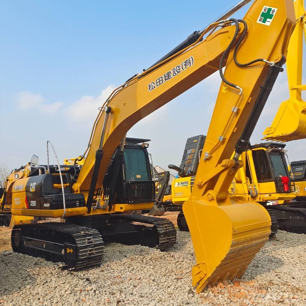 CAT 320D Гусеничні екскаватори