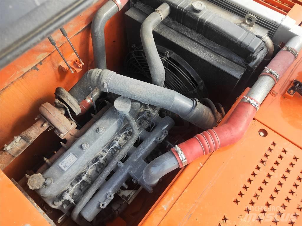 Doosan DH225LC-7 Гусеничні екскаватори