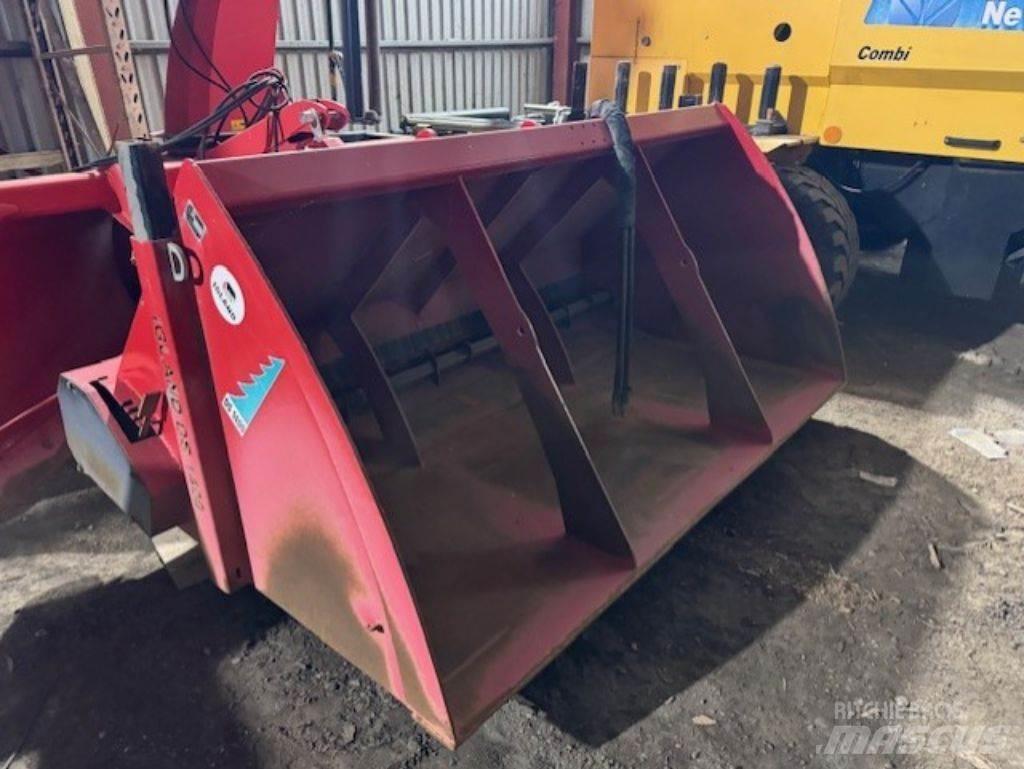 Igland DS 1400 Розсіювачі солі та піску