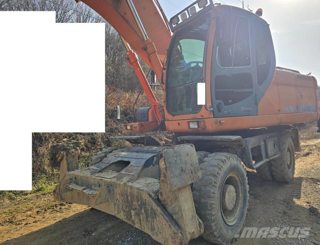 Doosan DX 210 W Колісні екскаватори