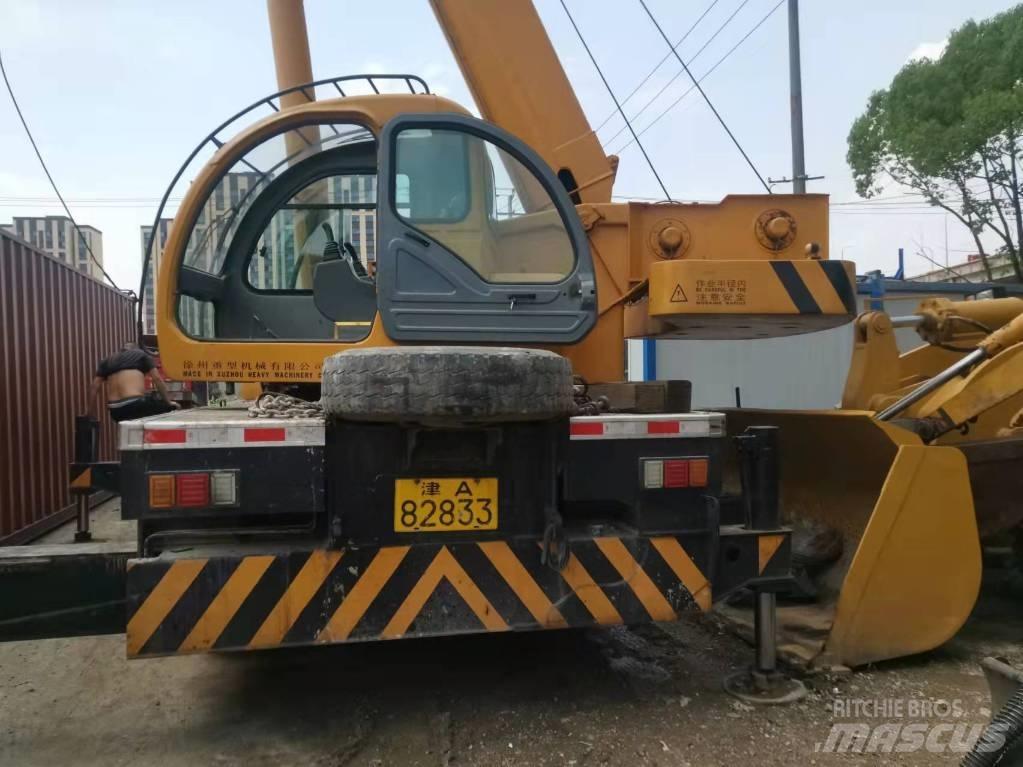 XCMG QY25K автокрани