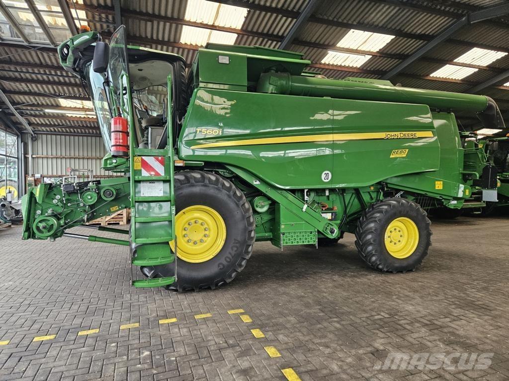 John Deere T560 i Зернозбиральні комбайни