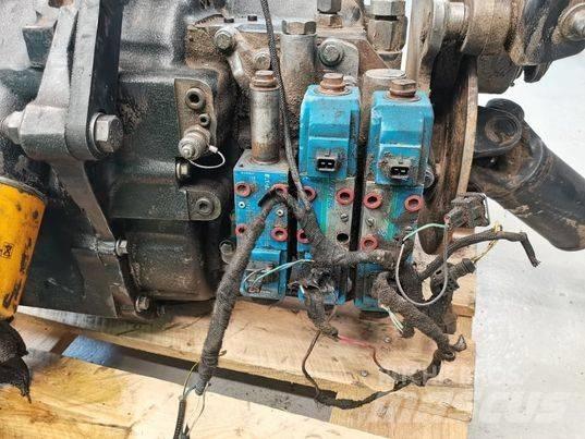 JCB 540-70 gearbox Коробка передач