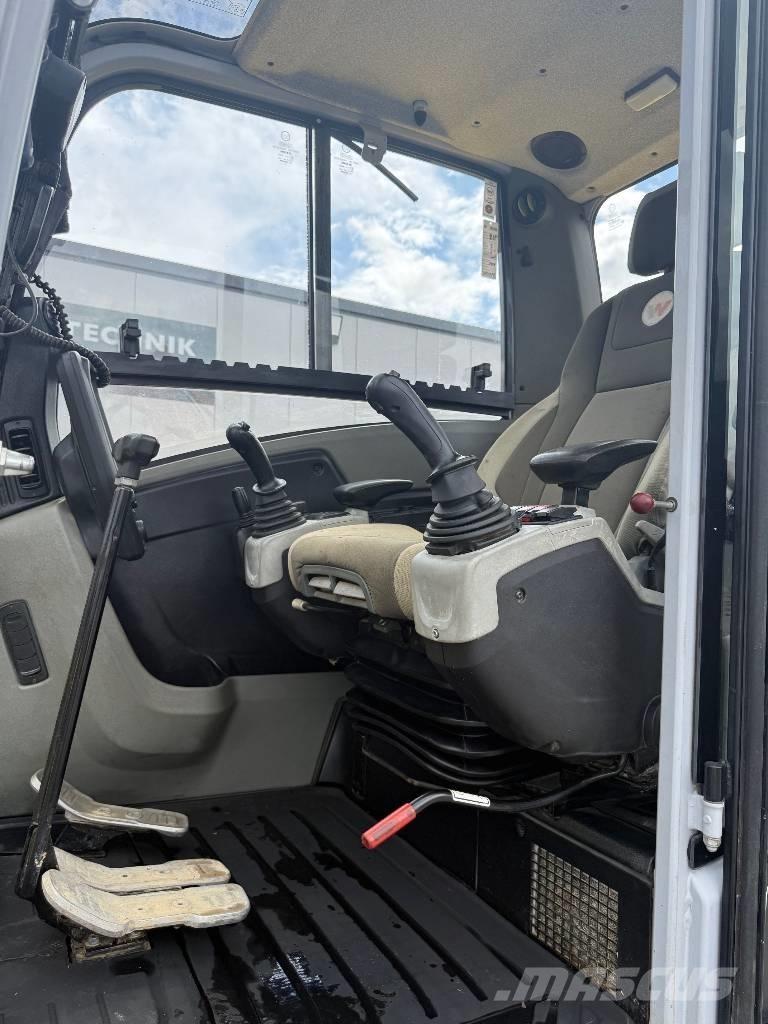 Wacker Neuson ET 145 Гусеничні екскаватори
