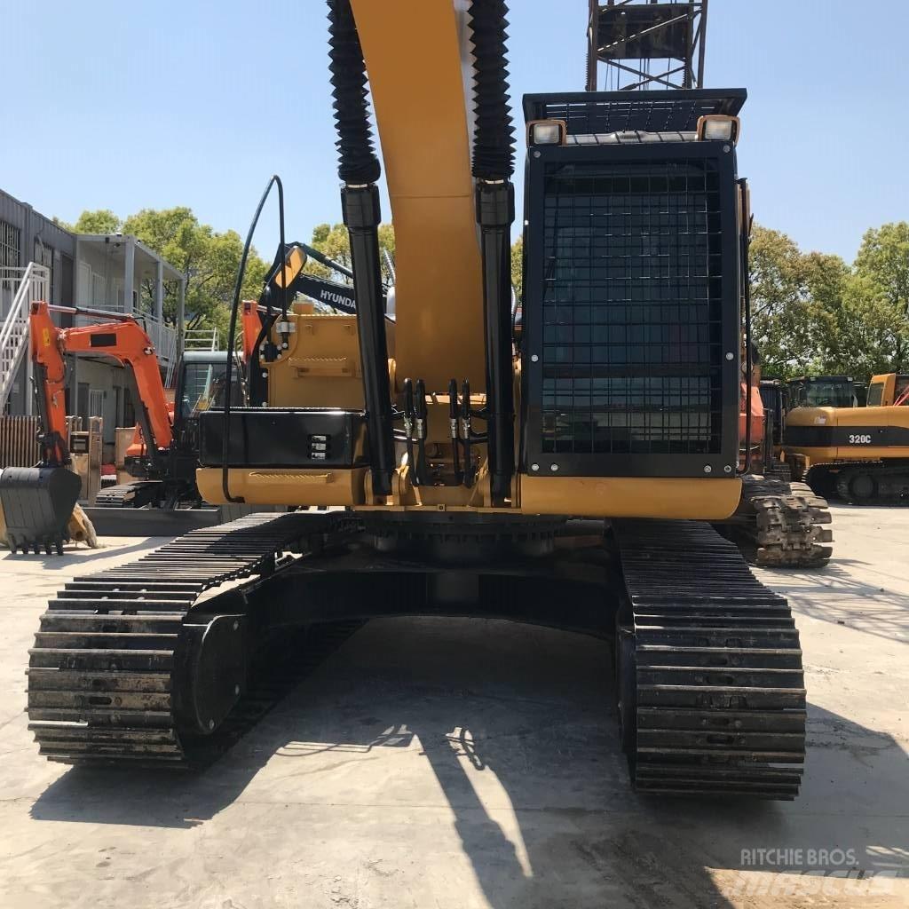 CAT 320 D Гусеничні екскаватори