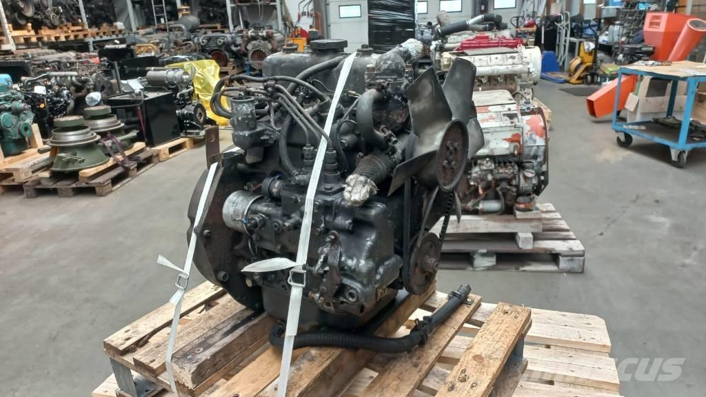 Mitsubishi K3D Двигуни