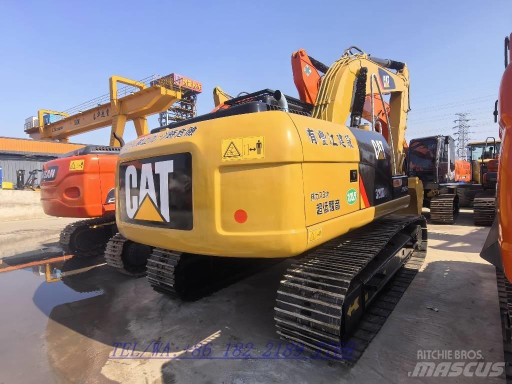CAT 320D Гусеничні екскаватори