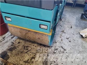 Bomag BW 100 AD-4 Котки тротуарні