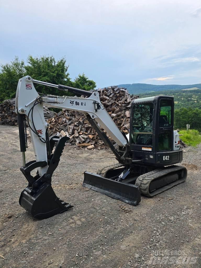 Bobcat E 42 Міні-екскаватори < 7т
