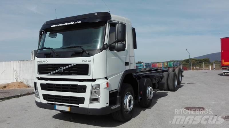 Volvo FM 12 340 8X2 Шасі з кабіною