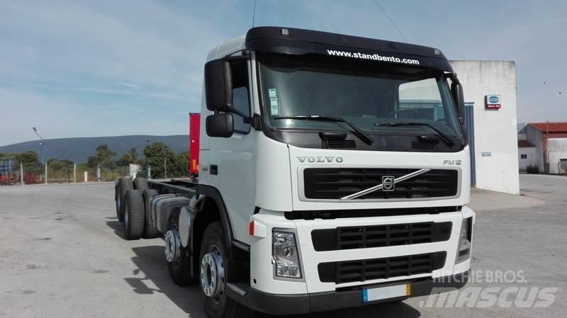 Volvo FM 12 340 8X2 Шасі з кабіною