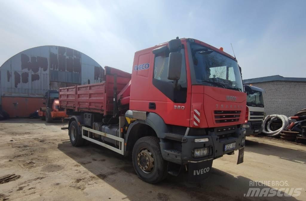 Iveco Trakker 380 Самоскиди