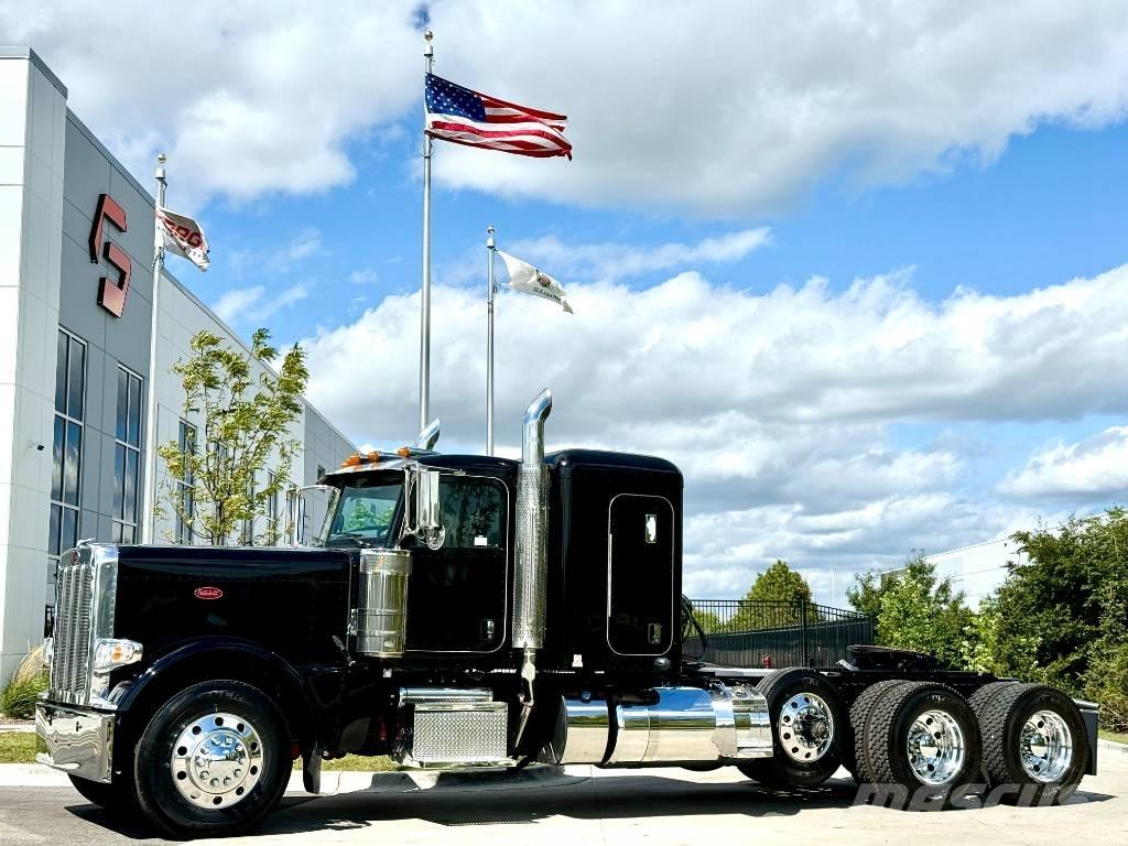 Peterbilt 389 Тягачі