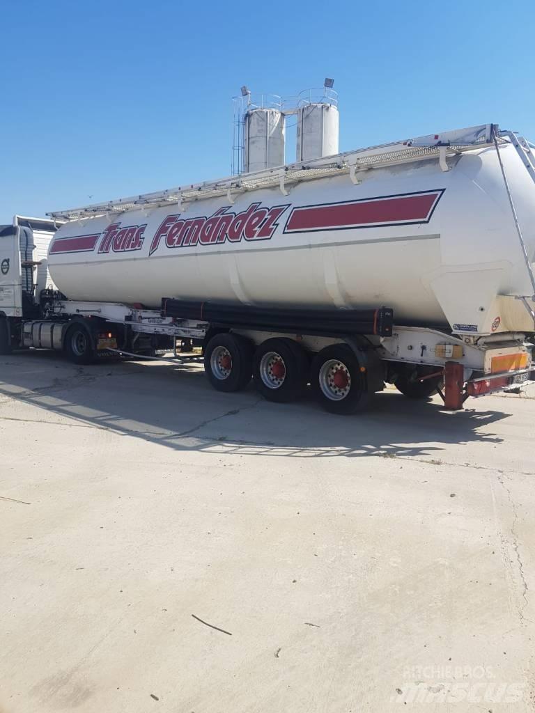 Fruehauf BENALU TC34 Напівпричепи-автоцистерни