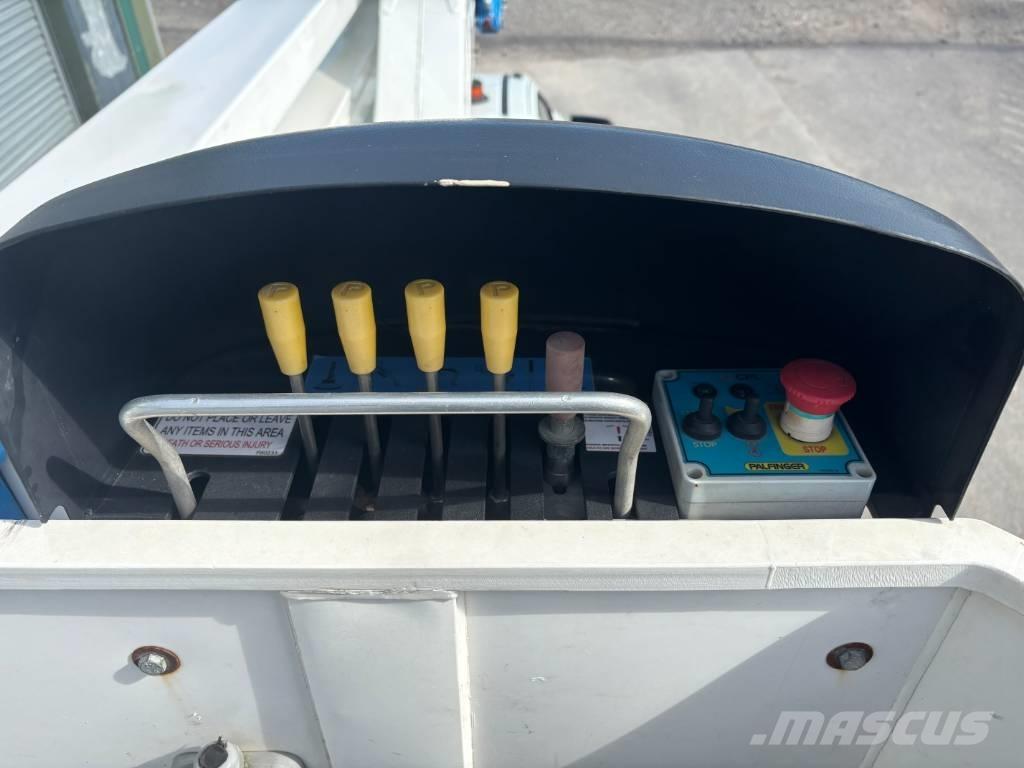 Palfinger P130A Автовишки на базі вантажівки