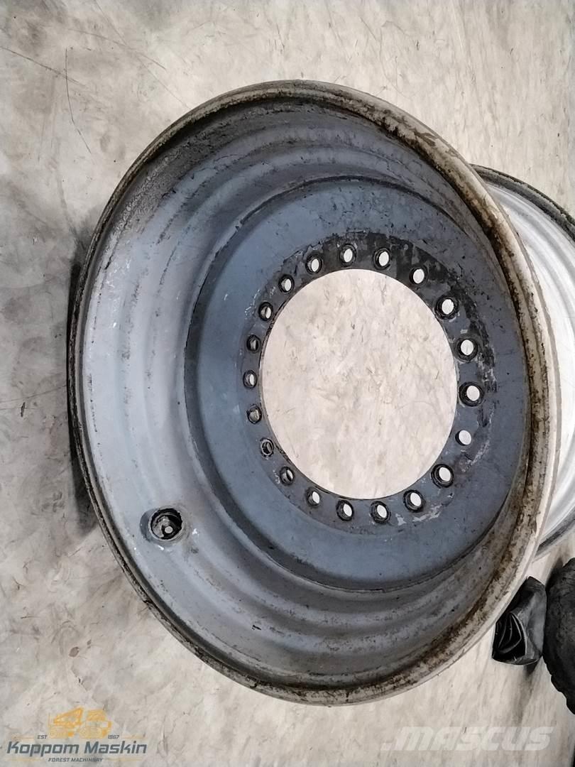 Valmet 941 20x34 Шини