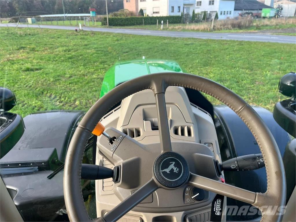 John Deere 6R215 Трактори