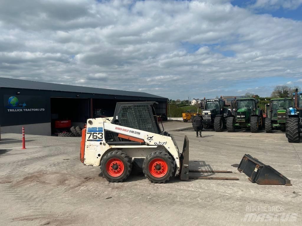 Bobcat 763 Міні-навантажувачі